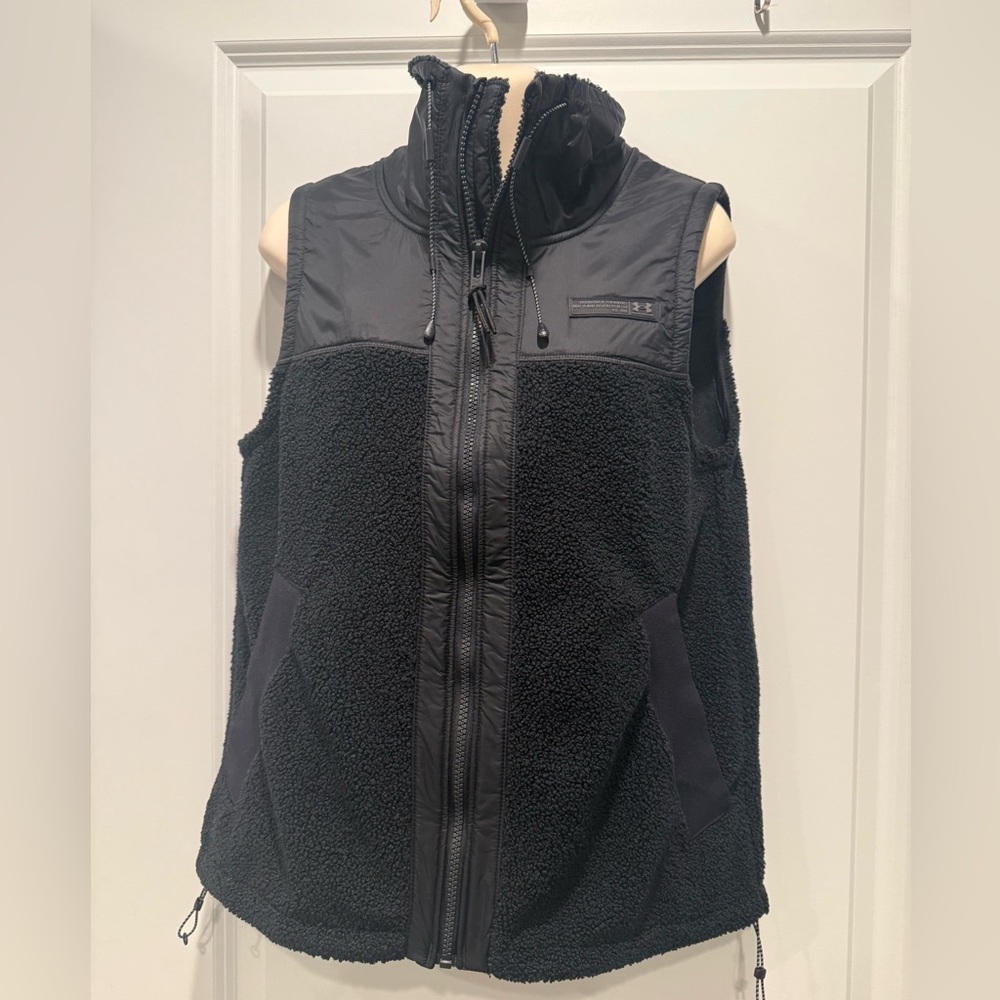 Under Armour Black Fleece Vest